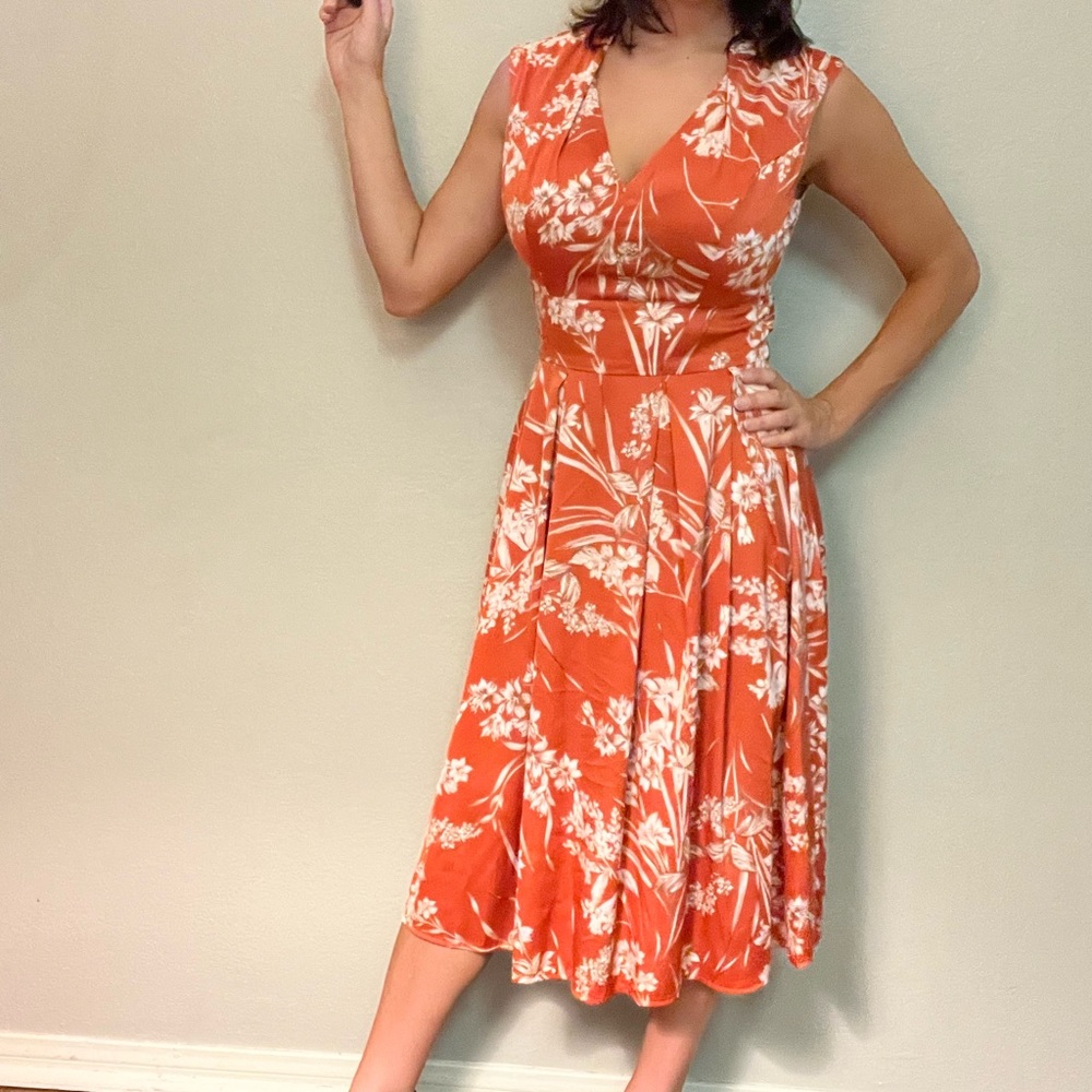 London Times Orange Floral Midi Dress, US size 4